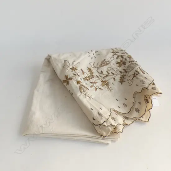 19thC Turkish Ottoman wedding cloth with gold & silver thread. 970x790mm.